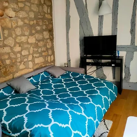Studio Charme Haut-Marais Paris Exterior photo